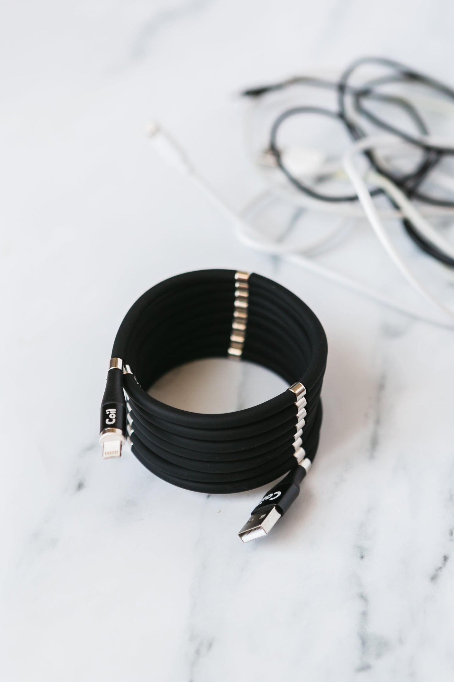 Coil – Self-Coiling Charger