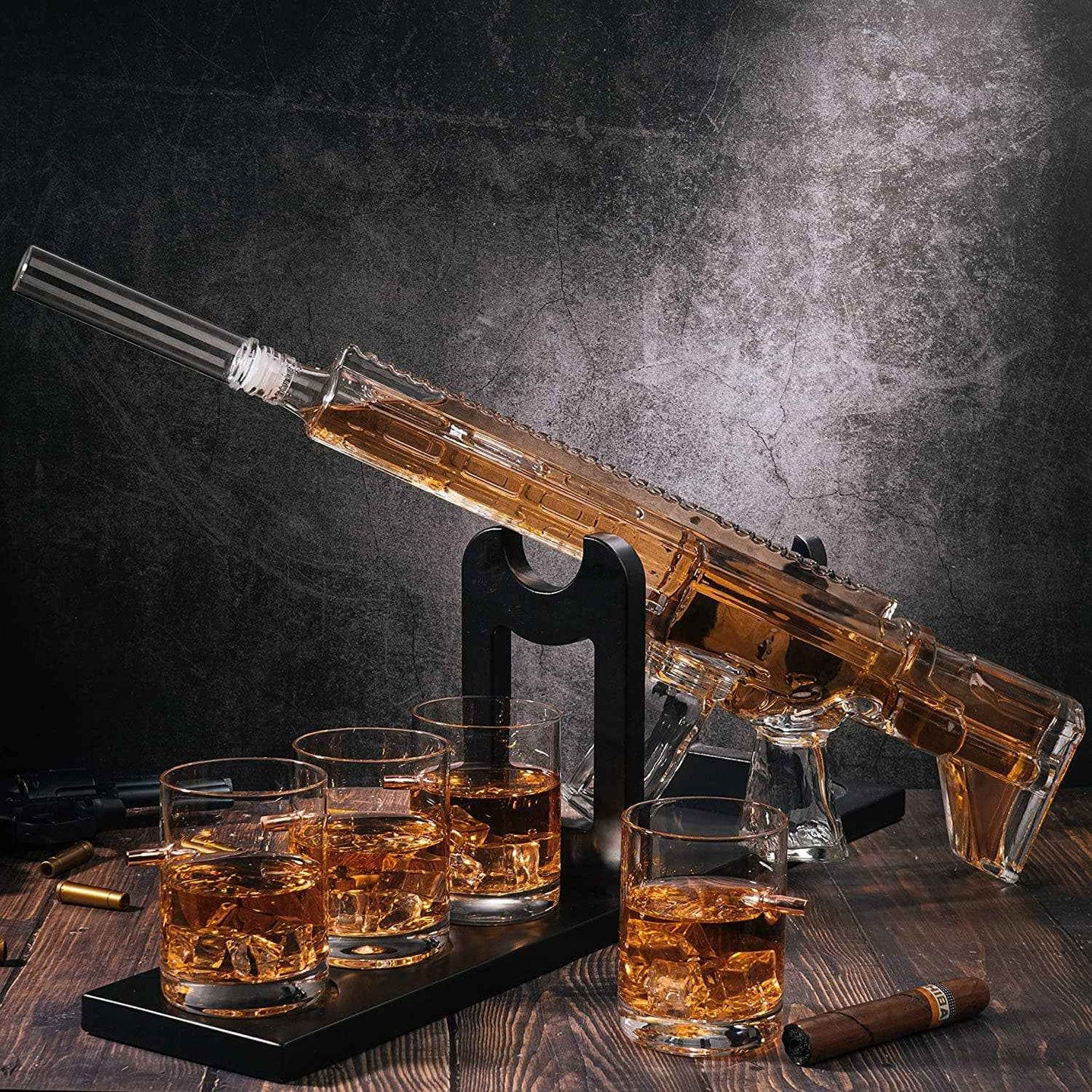 AR15 Whiskey Gun Decanter Set 1000 ml & 4 Bullet Glasses
