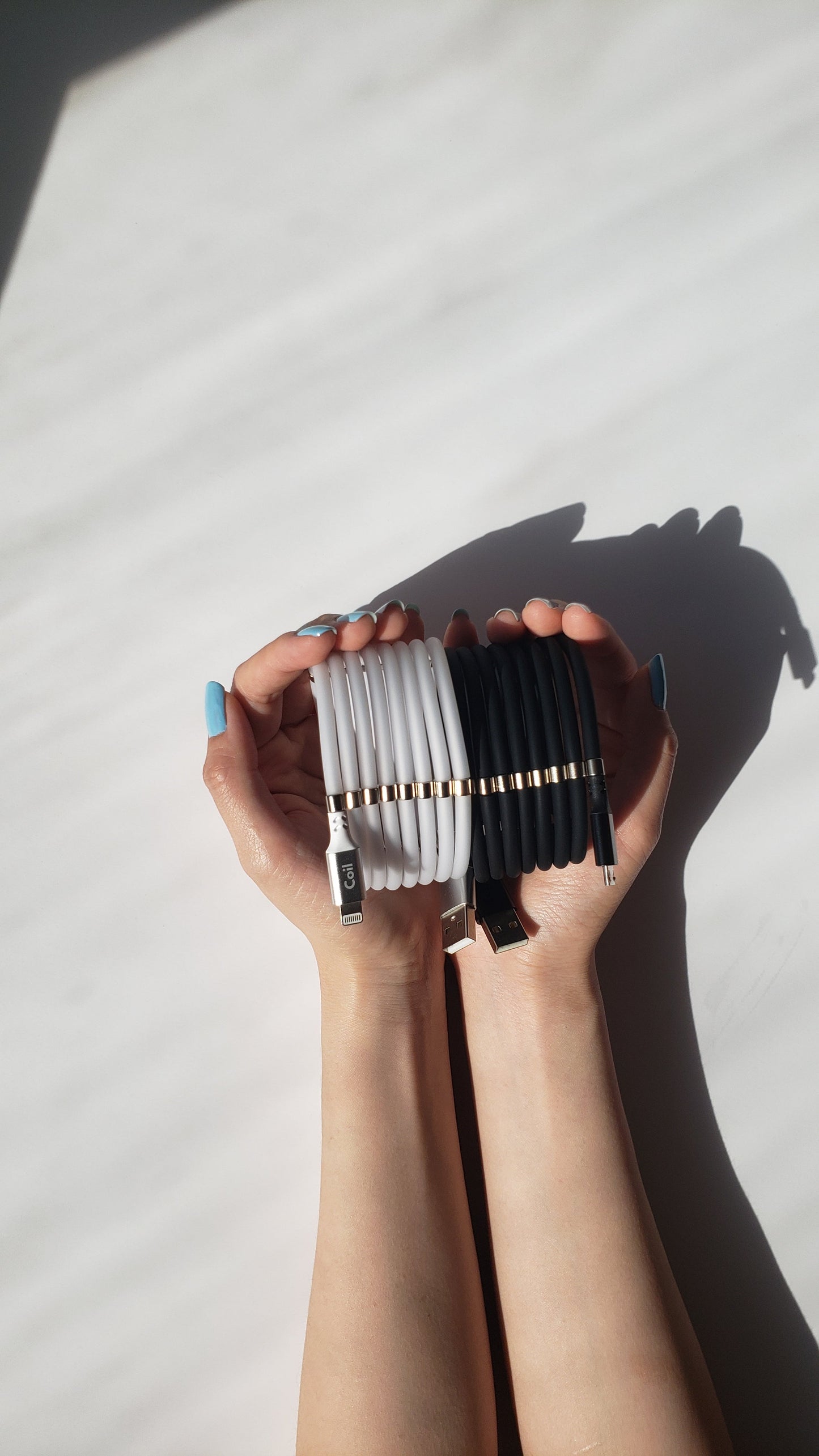 Coil – Self-Coiling Charger