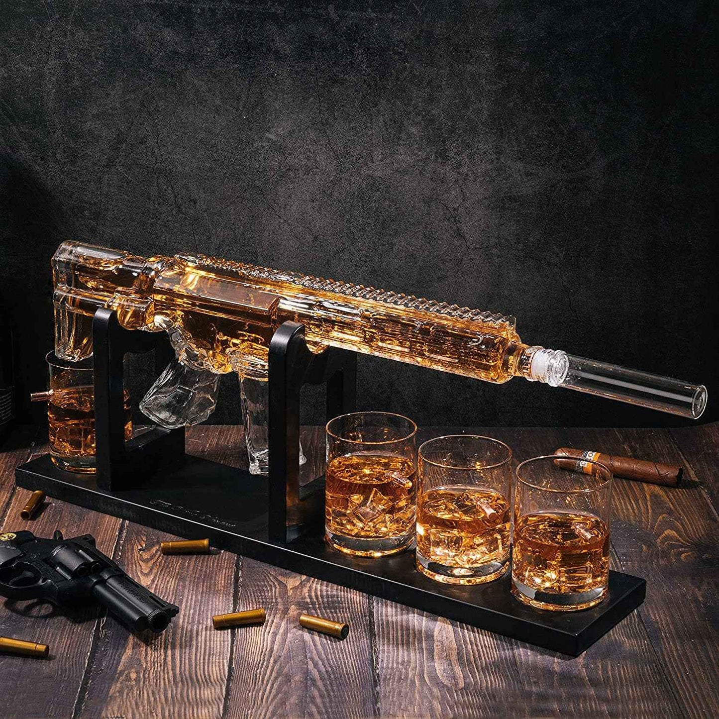 AR15 Whiskey Gun Decanter Set 1000 ml & 4 Bullet Glasses